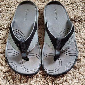 Columbia flip flops